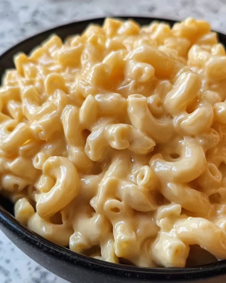 Creamy Crock Pot Mac and Cheese Recipe