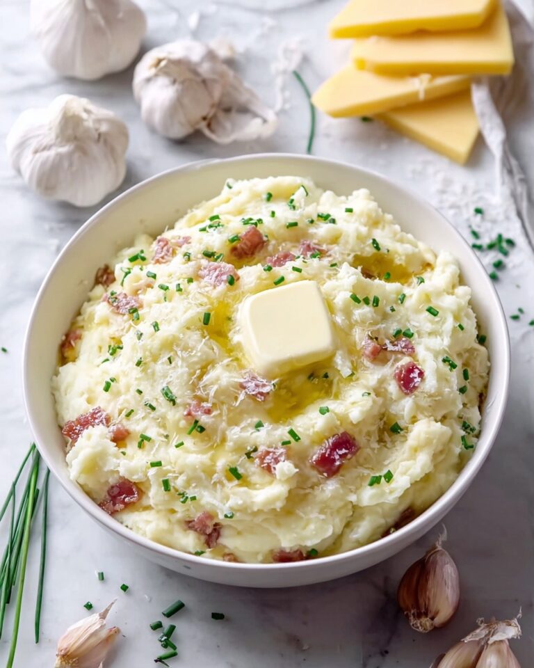 Crockpot Garlic Mashed Potatoes Recipe