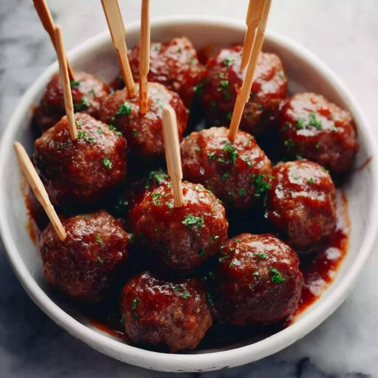 Cocktail Meatballs with Chili-Grape Jelly Sauce Recipe