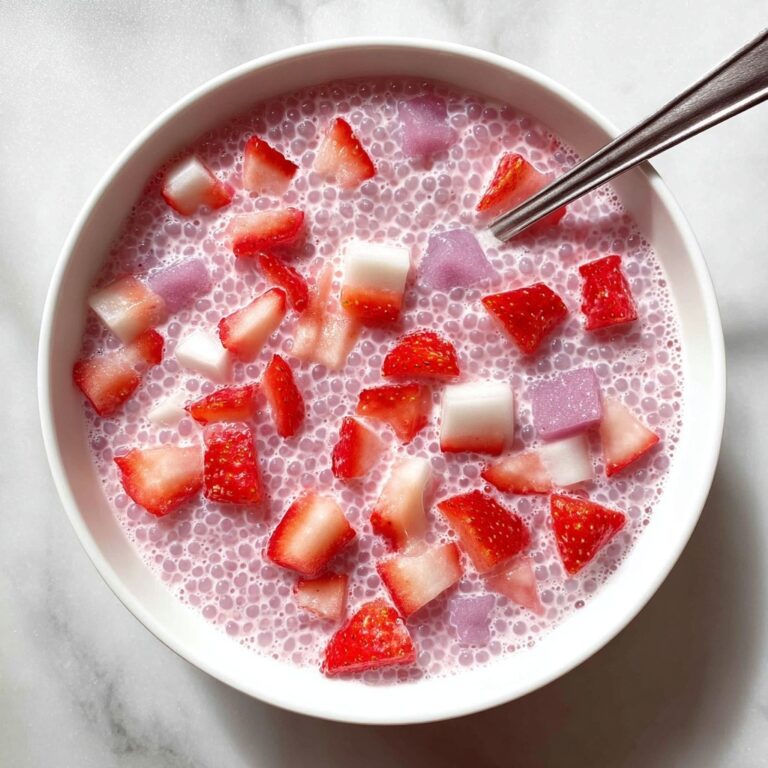 Strawberry Sago with Coconut Milk and Fresh Strawberries Recipe