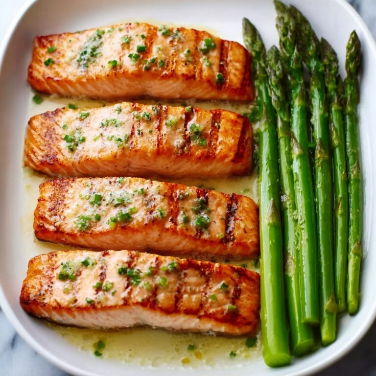 Salmon with Garlic Lemon Butter Sauce Recipe